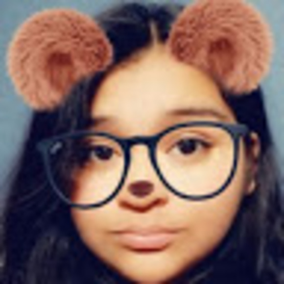 Meet your Posher, Isabella - Picture 1 of 1